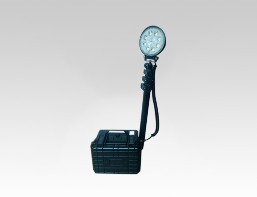 DOT135便携式照明工作灯 一、适用范围：