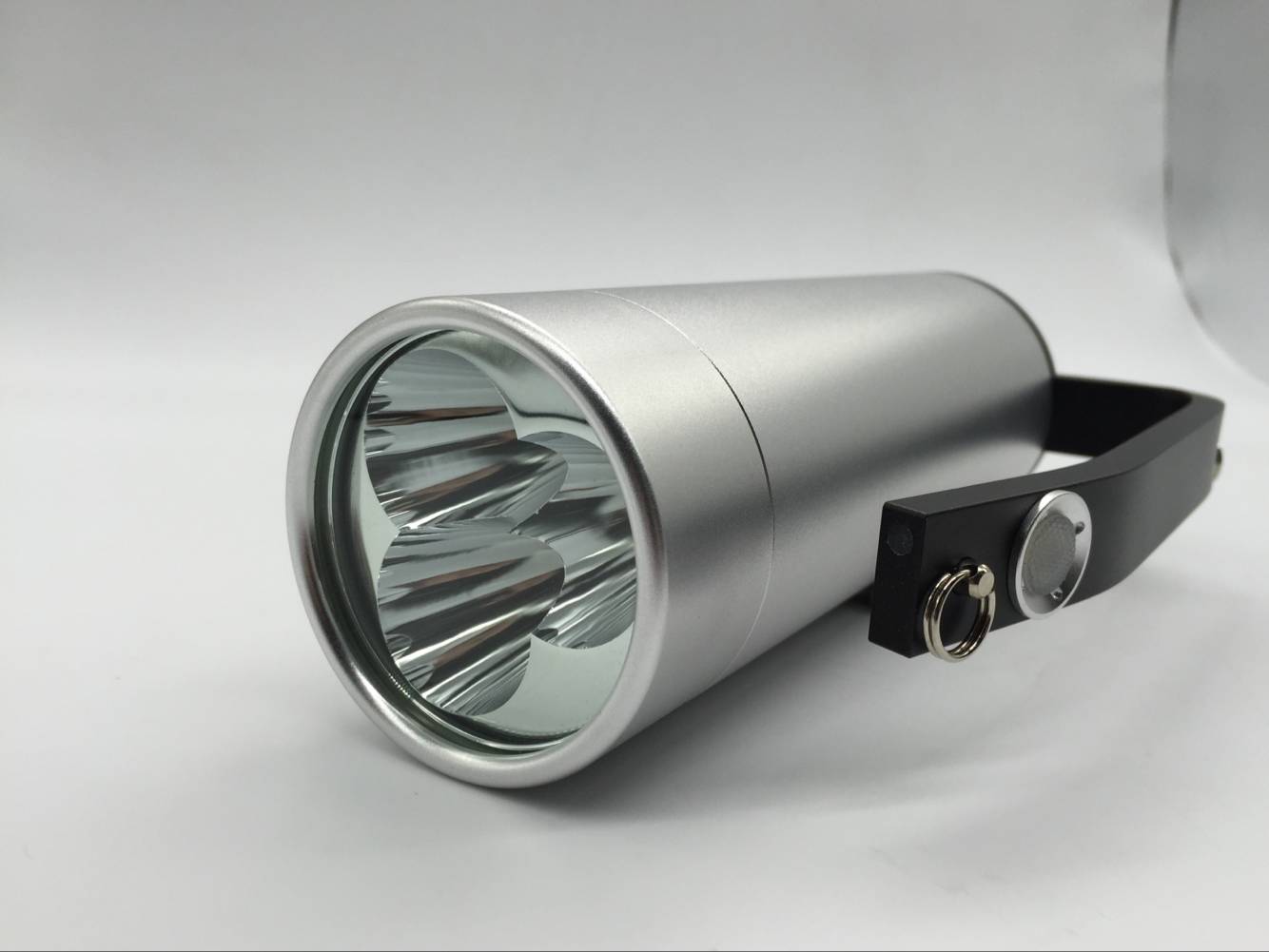 DO-RJW7101 手提式防爆探照灯