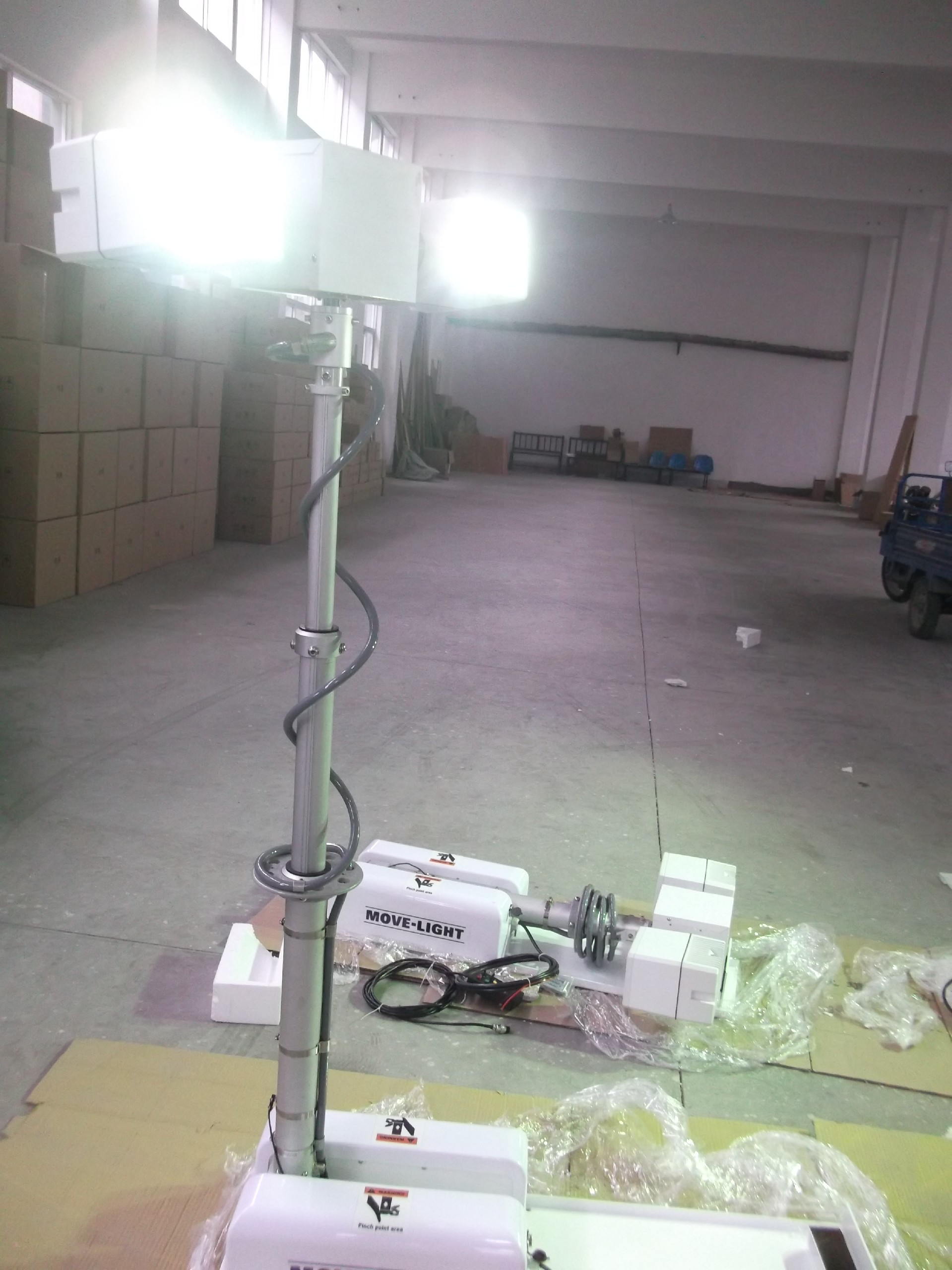 DOYFW6200 车载式遥控探照灯