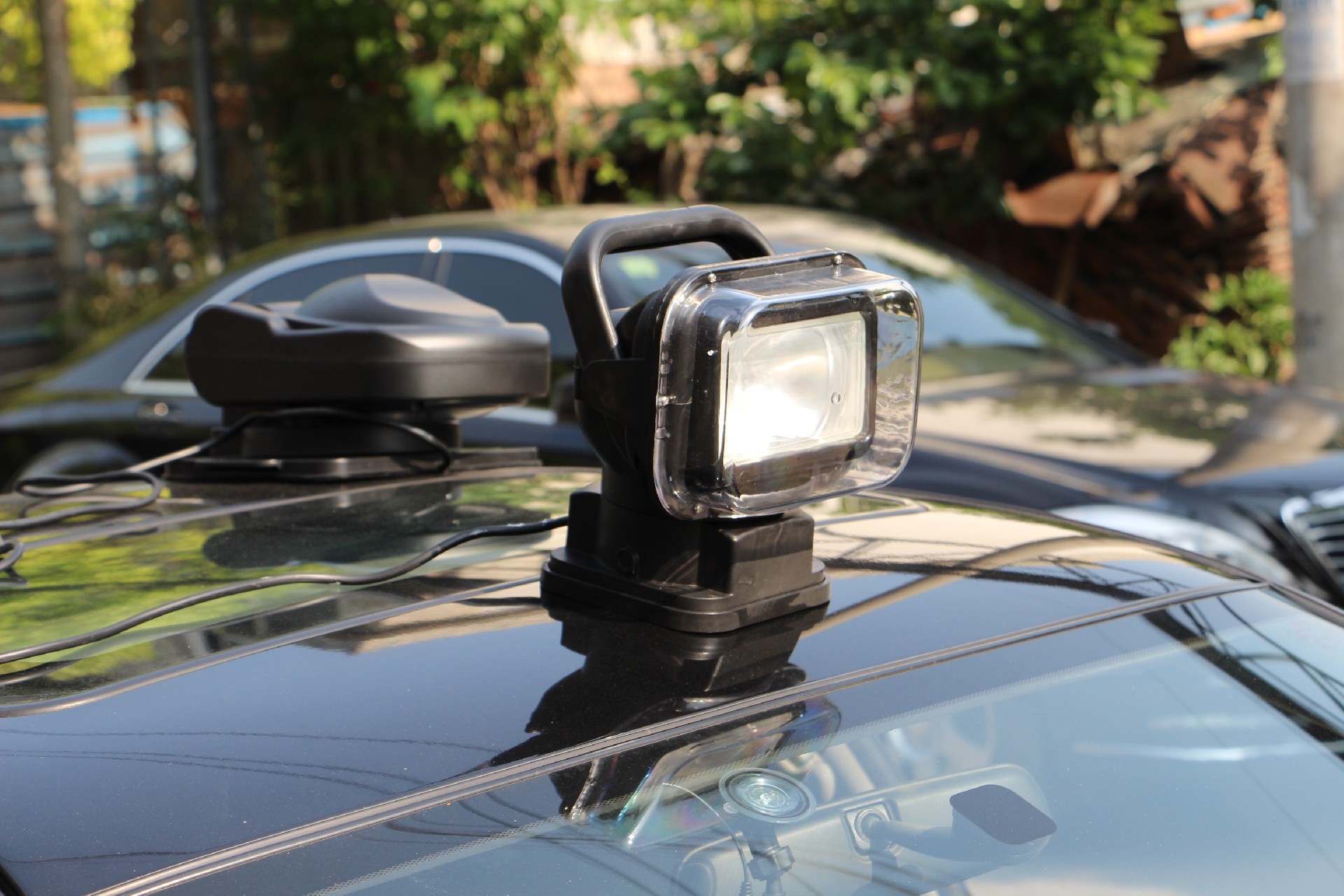 DOYFW6212 车载式遥控探照灯