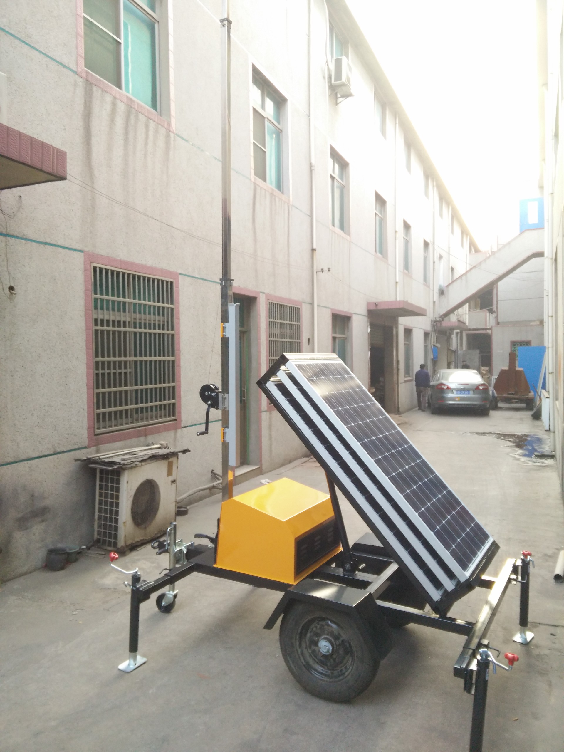 DOSFW6130T 太阳能移动照明灯塔