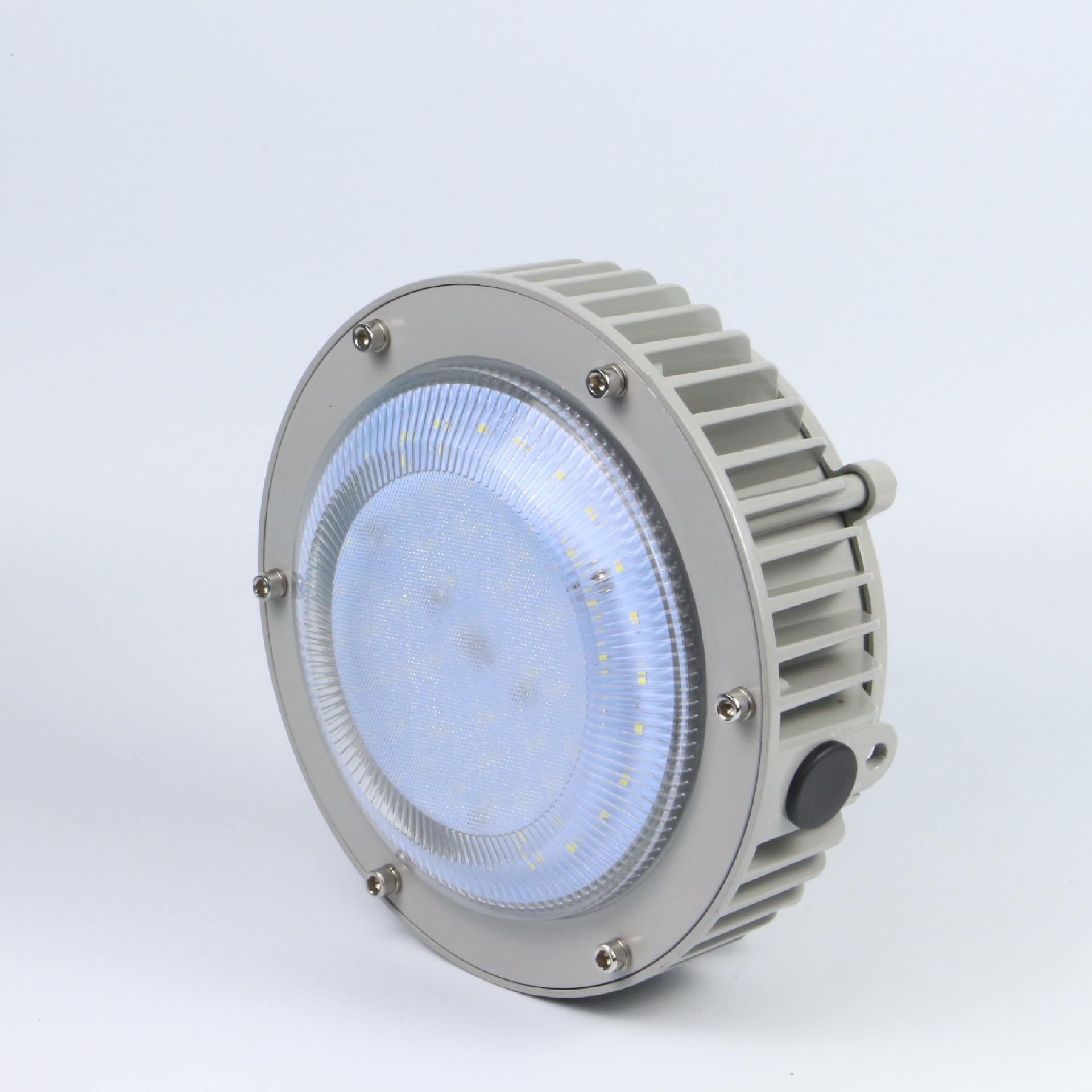 DOS813  40-80W LED三防泛光灯