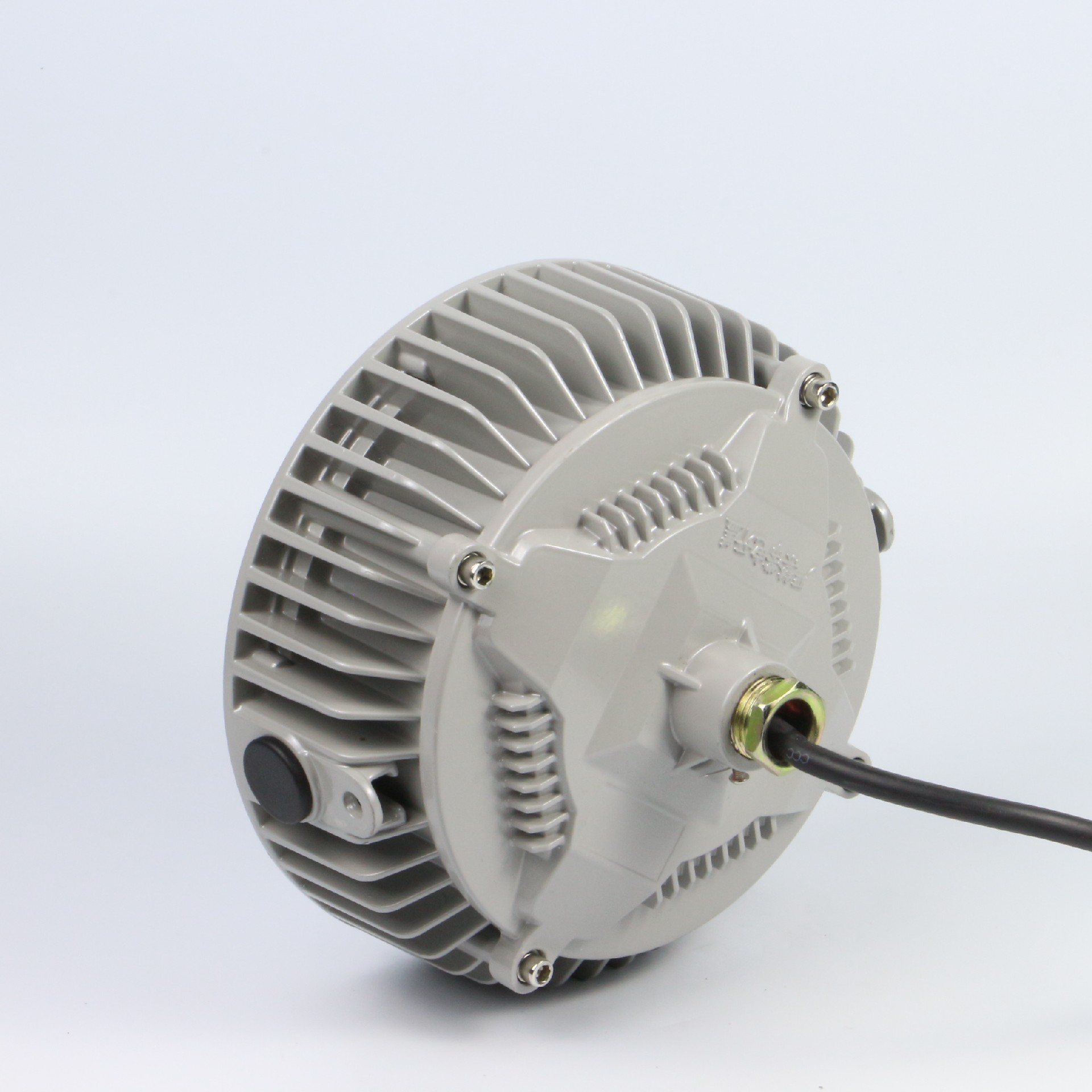 DOS813  40-80W LED三防泛光灯